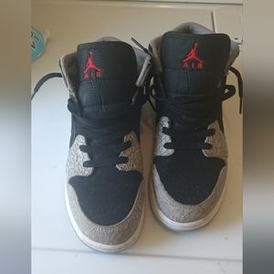 Nike air Jordans size 5 youth